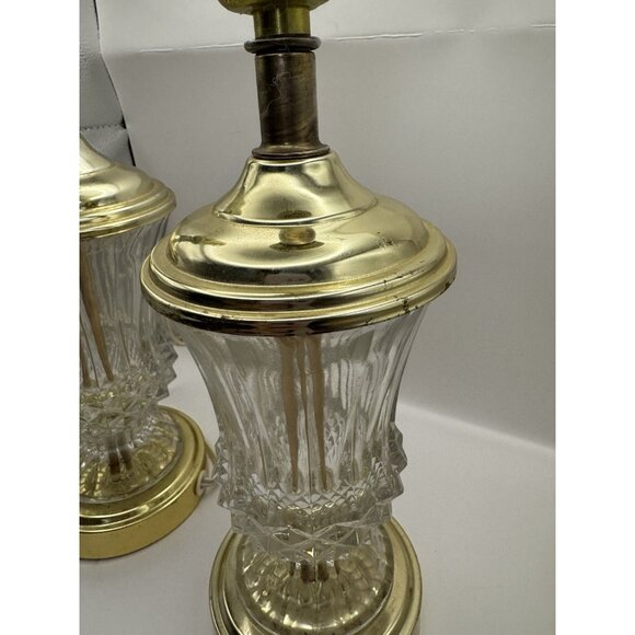 Pair Of Vintage Mid Century Ornate Clear Cut Crystal Boudoir Table Lamps - Picture 3 of 10